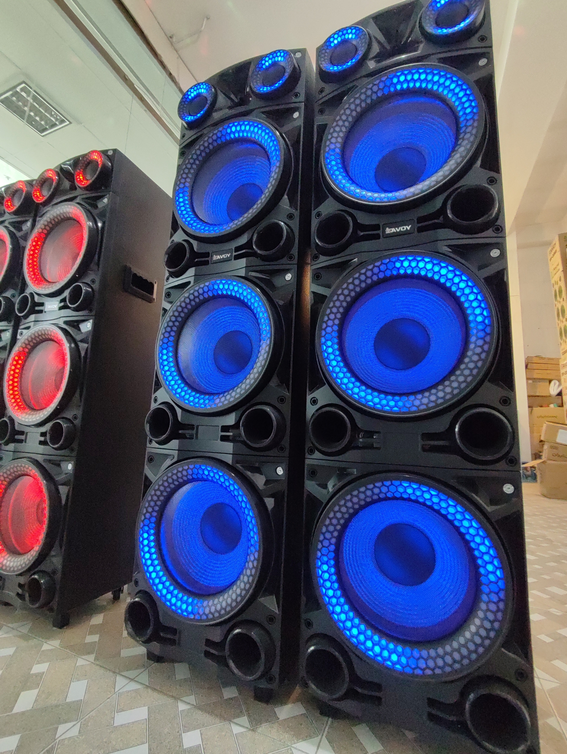 اسپیکر ساووی 2085